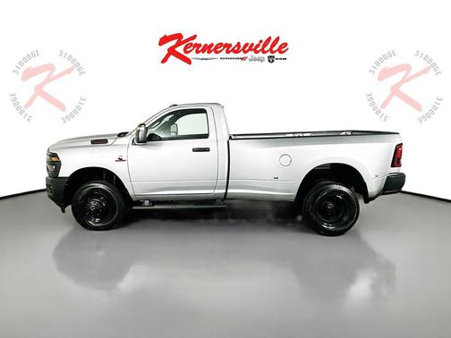 2026 RAM 3500 Tradesman Regular Cab 4x4 8' Box