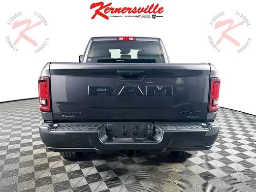 2026 RAM 2500 Big Horn Crew Cab 4x4 6'4' Box