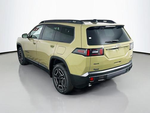 '41 2026 Jeep Cherokee Laredo 4x4