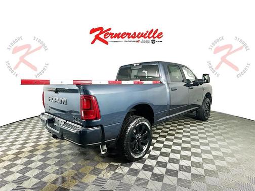 2025 RAM 3500 Big Horn Crew Cab 4x4 6'4' Box