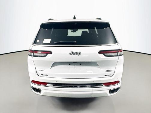 2025 Jeep Grand Cherokee L Overland