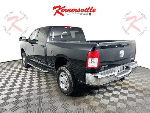 2021 RAM 2500 Big Horn Crew Cab 4x4 6'4' Box