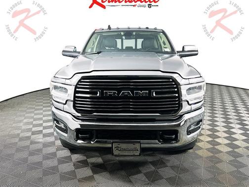 2022 RAM 3500 Laramie Crew Cab 4x4 8' Box