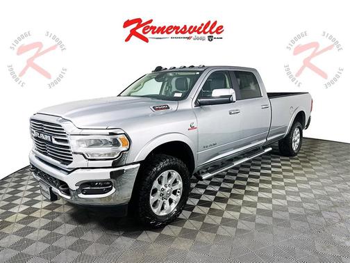 2022 RAM 3500 Laramie Crew Cab 4x4 8' Box