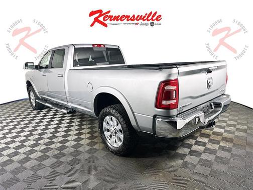 2022 RAM 3500 Laramie Crew Cab 4x4 8' Box