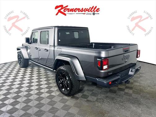 2025 Jeep Gladiator Nighthawk