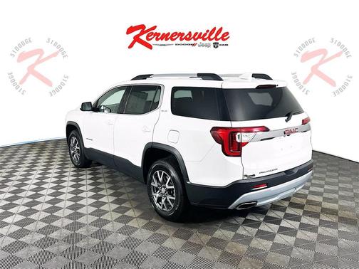 2023 GMC Acadia FWD SLT