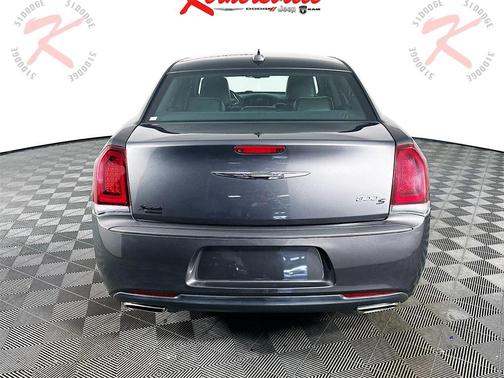 2019 Chrysler 300 S