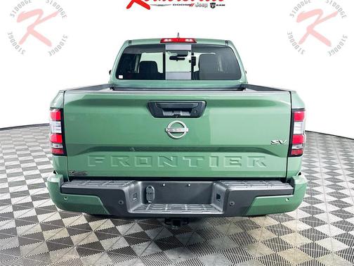 2024 Nissan Frontier SV