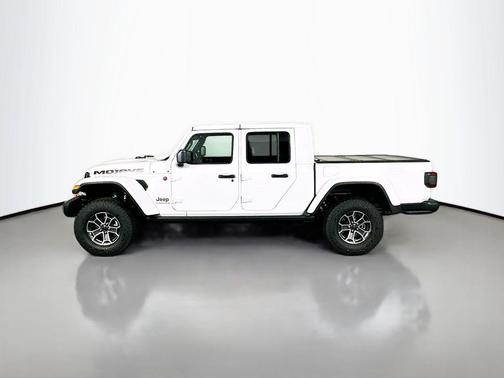 2026 Jeep Gladiator Mojave X