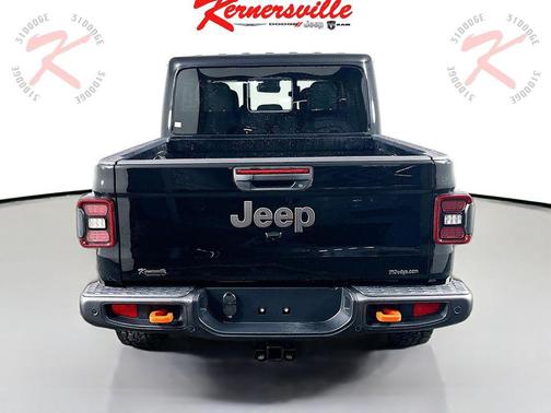 2025 Jeep Gladiator Mojave X