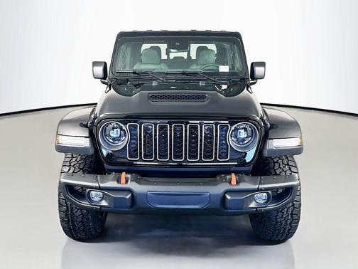 2025 Jeep Gladiator Mojave X