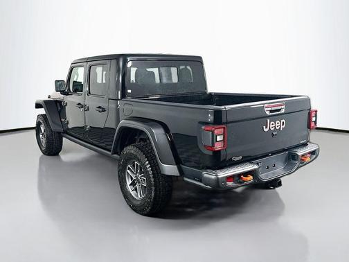 2025 Jeep Gladiator Mojave X