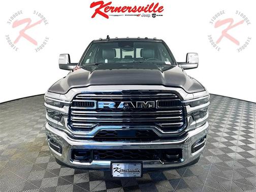 2025 RAM 3500 Laramie Crew Cab 4x4 8' Box