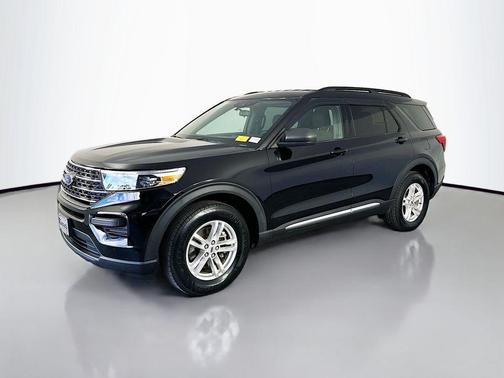 AGATE BLACK METALLIC 2020 Ford Explorer XLT
