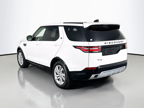 2020 Land Rover Discovery Landmark Edition