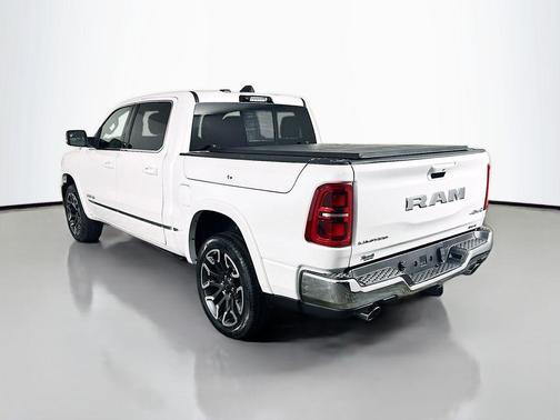Ivory White Tri-Coat Pearlcoat 2026 RAM 1500 Limited