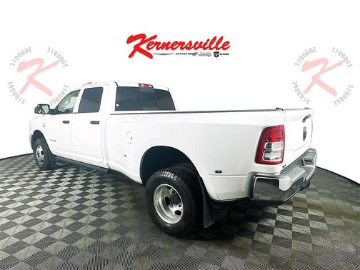 2019 RAM 3500 Tradesman Crew Cab 4x4 8' Box