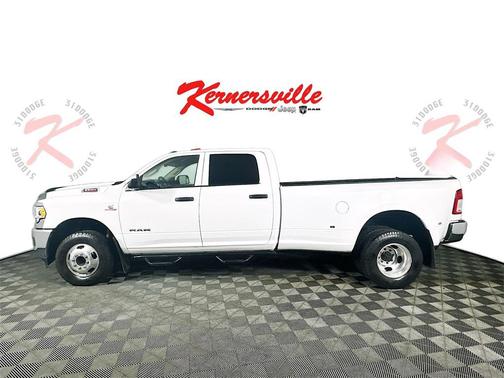 2019 RAM 3500 Tradesman Crew Cab 4x4 8' Box