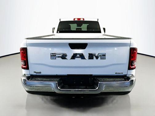 Bright White Clearcoat 2026 RAM 3500 Tradesman Crew Cab 4x2 8' Box
