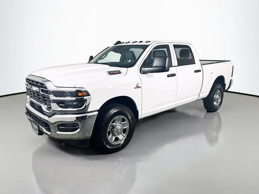 Bright White Clearcoat 2026 RAM 3500 Tradesman