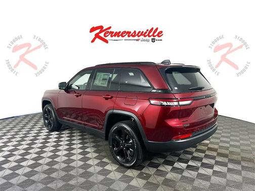 2025 Jeep Grand Cherokee Altitude