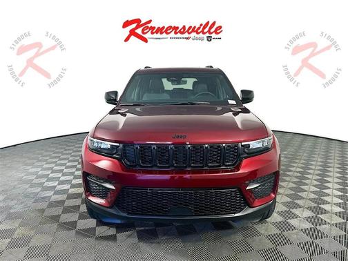 2025 Jeep Grand Cherokee Altitude