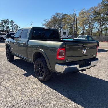 2020 RAM 2500 Laramie Crew Cab 4x4 6'4' Box