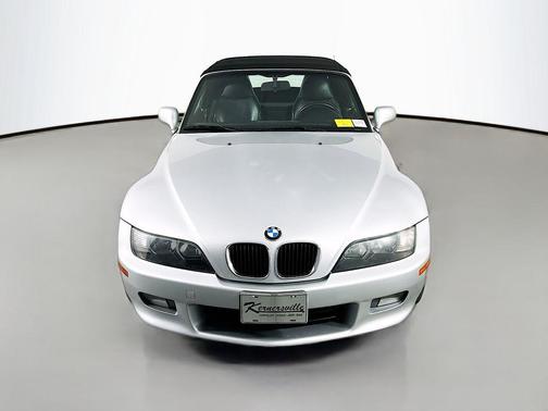 Titanium Silver Metallic 2001 BMW Z3 2.5i Roadster