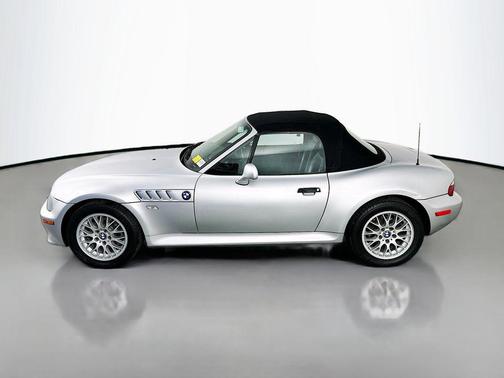 Titanium Silver Metallic 2001 BMW Z3 2.5i Roadster