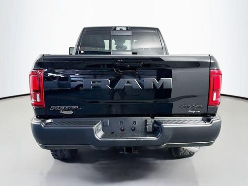 Diamond Black Crystal Pearlcoat 2026 RAM 2500 Power Wagon