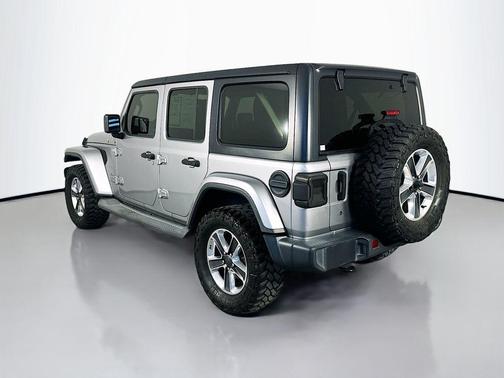 Billet Silver Metallic Clearcoat 2019 Jeep Wrangler Unlimited Sahara