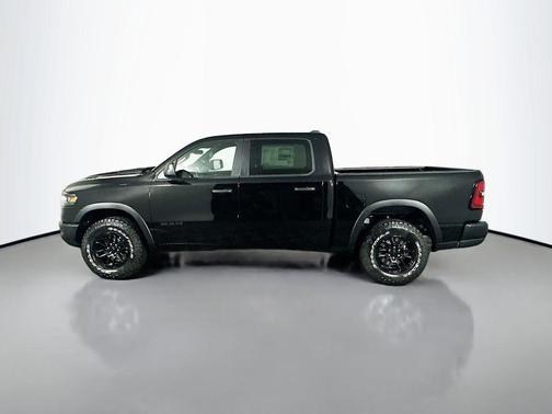 Diamond Black Crystal Pearlcoat 2026 RAM 1500 Rebel