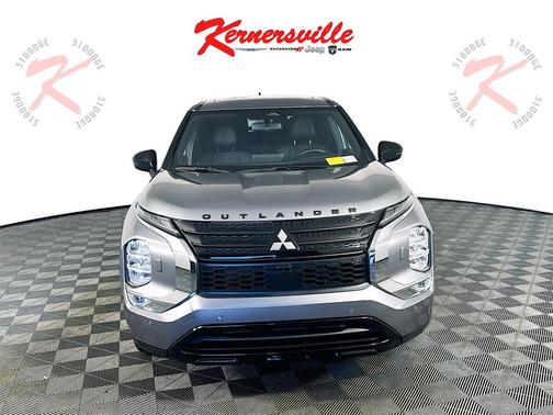 2022 Mitsubishi Outlander Black Edition S-AWC