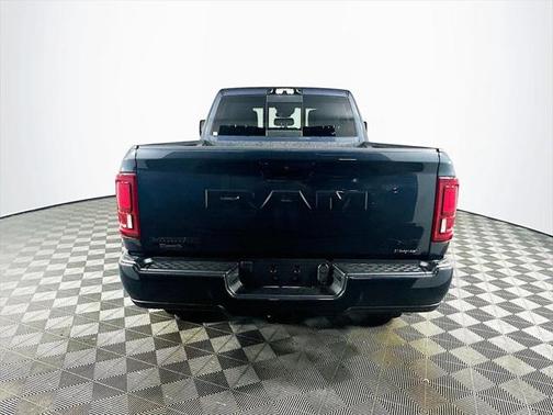 2025 RAM 2500 Laramie Crew Cab 4x4 6'4' Box