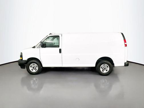 2023 GMC Savana 2500 Work Van
