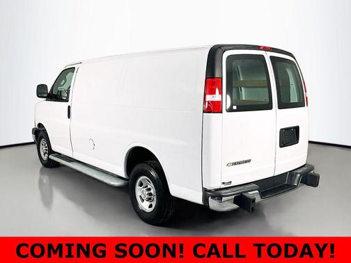 Summit White 2024 Chevrolet Express 2500 RWD 2500 Regular Wheelbase WT