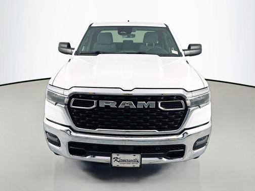 Bright White Clearcoat 2026 RAM 1500 Big Horn/Lone Star