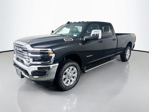 2026 RAM 2500 Laramie Crew Cab 4x4 8' Box