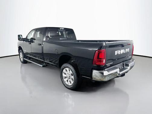 2026 RAM 2500 Laramie Crew Cab 4x4 8' Box