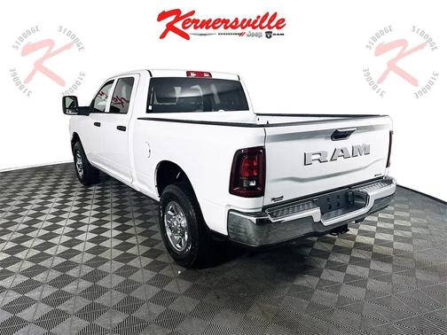 2025 RAM 2500 Tradesman Crew Cab 4x2 6'4' Box