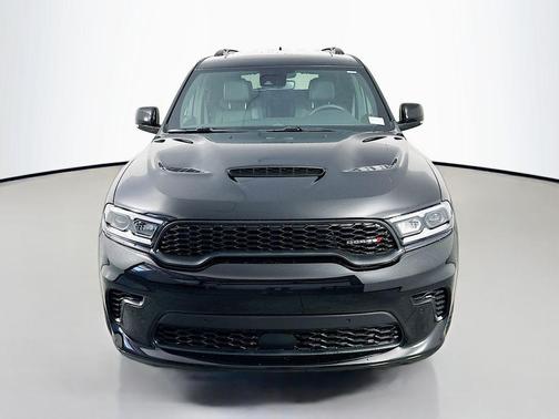 DB Black Clearcoat 2026 Dodge Durango GT Premium AWD HEMI V8