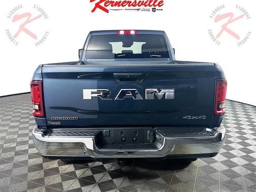 2025 RAM 2500 Big Horn Crew Cab 4x4 6'4' Box