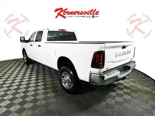 2025 RAM 2500 Tradesman Crew Cab 4x4 8' Box