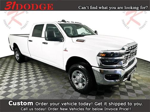 2025 RAM 2500 Tradesman Crew Cab 4x4 8' Box