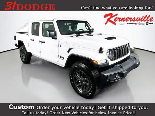 Bright White Clearcoat 2025 Jeep Gladiator Sport S