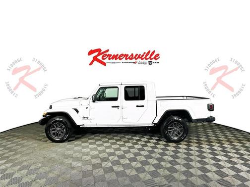 2025 Jeep Gladiator Sport S