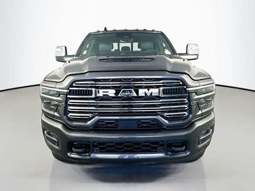 Granite Crystal Metallic Clearcoat 2026 RAM 2500 Laramie