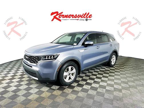 2022 Kia Sorento LX
