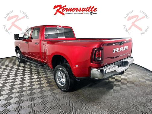 2026 RAM 3500 Tradesman Crew Cab 4x4 8' Box